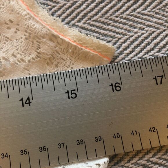 ANTHROPOLOGY One September Small Lace Peplum Sleeveless Top. Preworn, Used - Picture 11 of 16